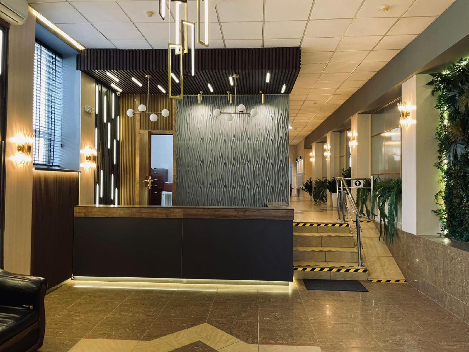 Tengri Hotel Atyrau Exterior photo