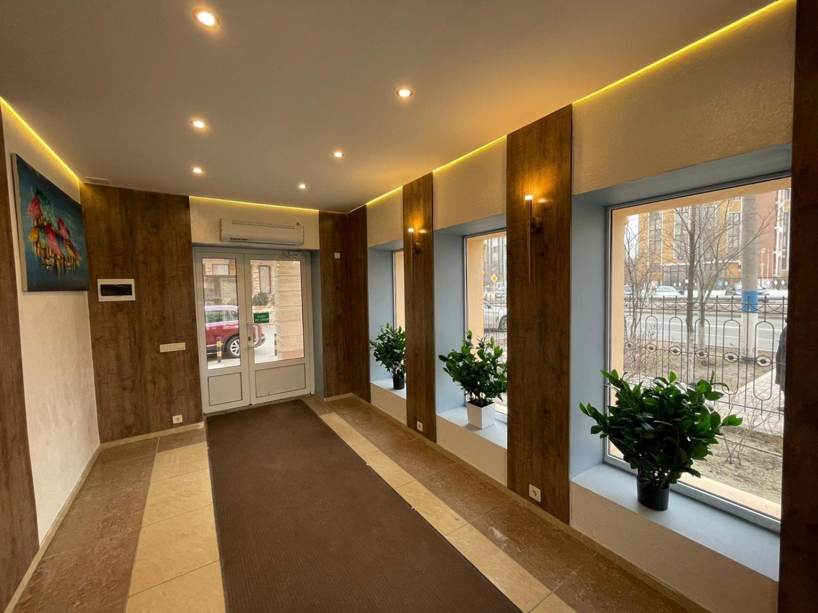 Tengri Hotel Atyrau Exterior photo